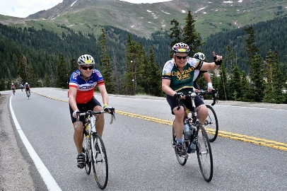 Zach Johnson and Ed Peyronnin riding up to Loveland Pass